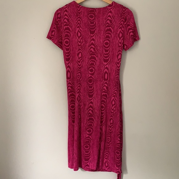 SOLD 100% silk Diane Von Furstenberg pink dress size 6 - Picture 6 of 6
